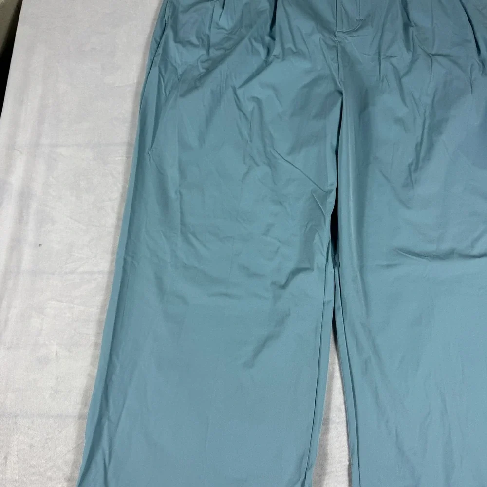 NWT Nike Dri-Fit Bliss Womens Trouser Pants Light Blue Pleated‎ Wide Leg Size XL